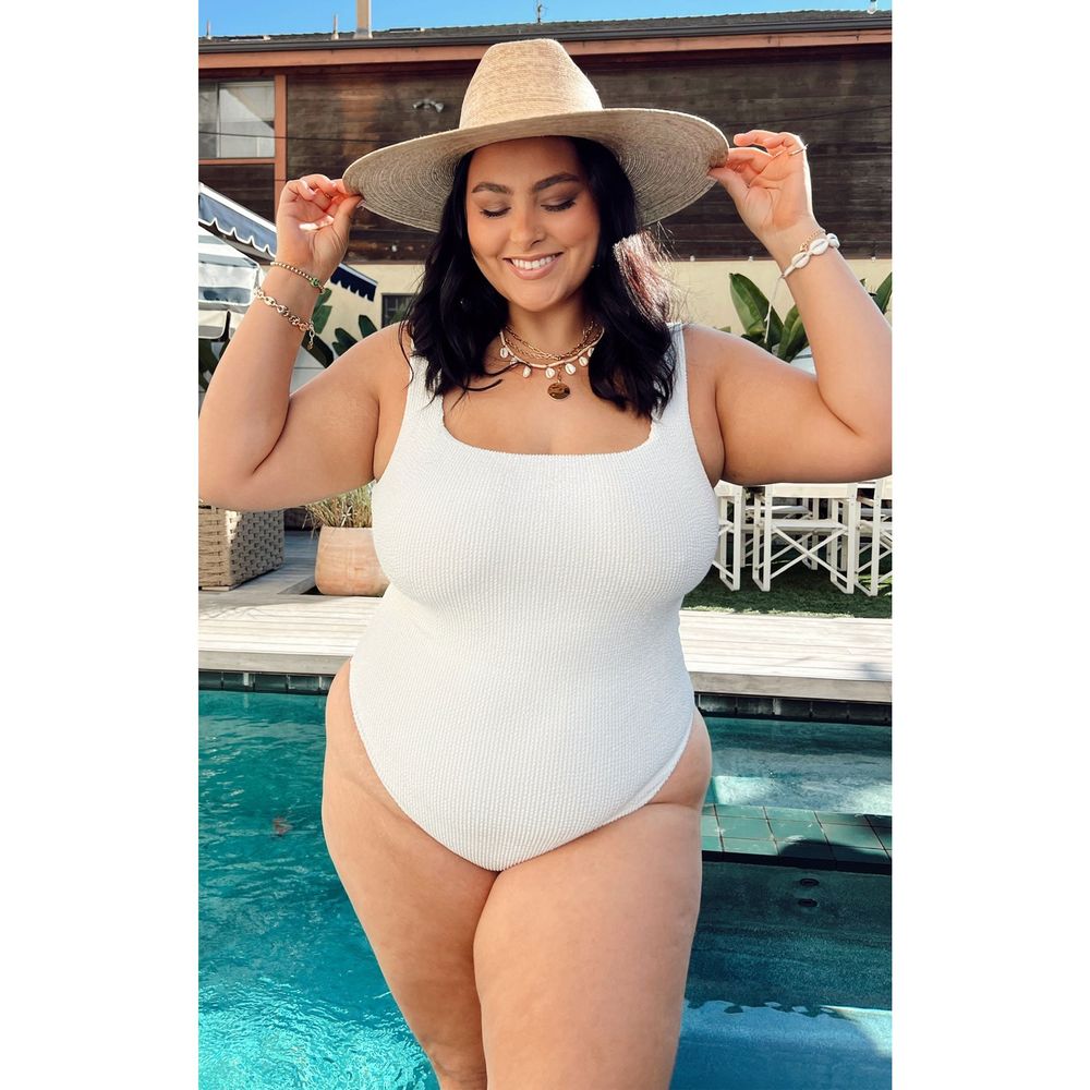 NWOT Show Me Your Mumu The Scrunch One Piece Bathing Suit Size Medium